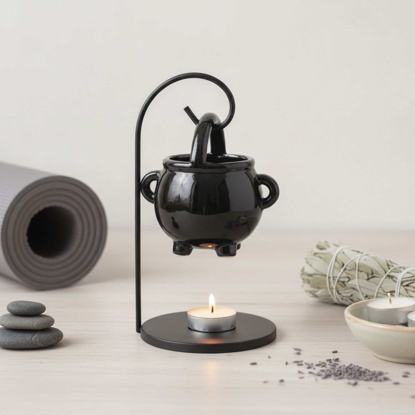 Chaudron Sorcière Suspendu : Brûleur de Cire & Diffuseur d'Arômes pour Ambiance Yoga & Méditation